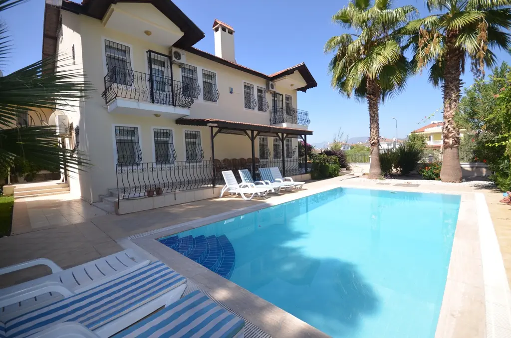 Home in Calis